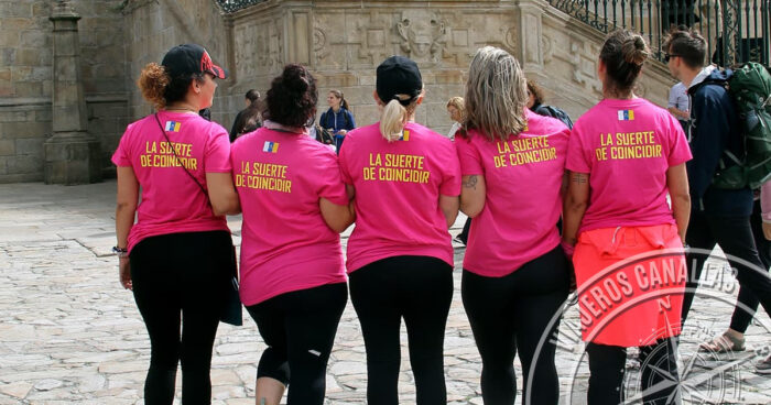 travellerscanallas-only Walking alone, in pairs or in a group: how the Camino experience changes